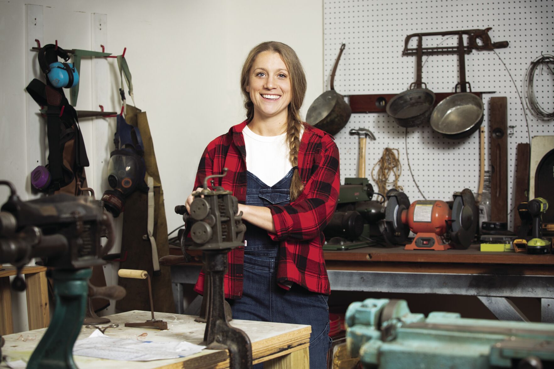 1 2020.10.27_Dierbeck_FE_KitchenWare_SarahDahman-Final_1.jpg